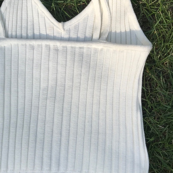 ***SOLD ON DEPOP*** White Ribbed Crop Top - Picture 7 of 8